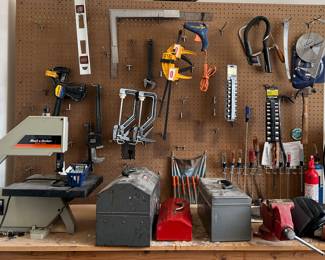 Tool Bench w Attached Peg Board and Vise, Assorted Tools