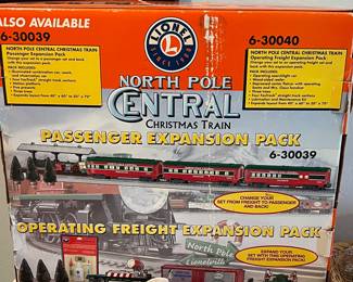 Lionel North Pole Central Christmas Train