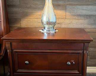 Queen Sleigh Bed w Dresser and 2 Nightstands Martin Furniture