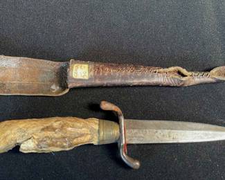 Czech Handmade Deer Hoof Fixed Blade Antique Knife with Sheath