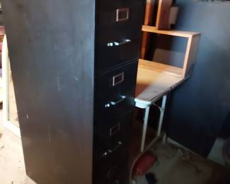4 drawer file cabinet