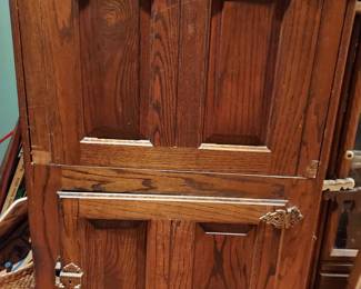 oak cabinet