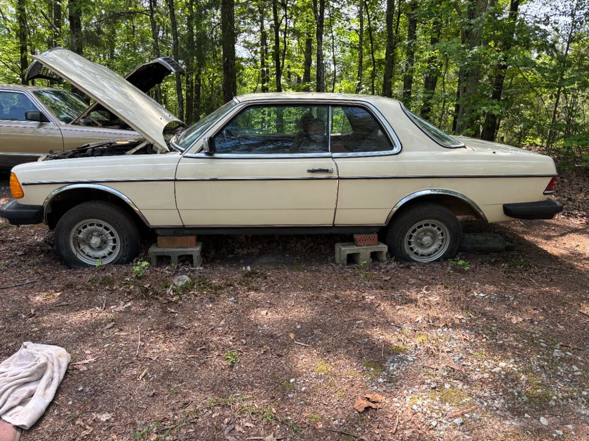 1984 Mercedes 300CD