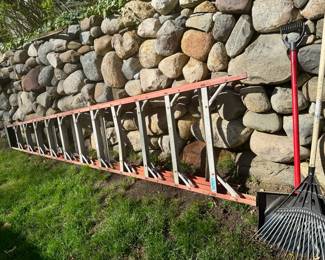 12 Foot Ladder