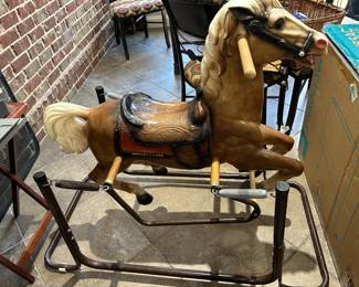 Vintage Wonder Horse