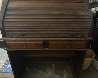 rolltop desk
