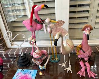 Lots of flamingos!