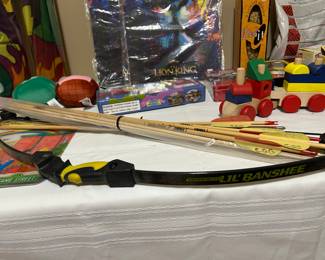 Lil' Banshee bow and arrows