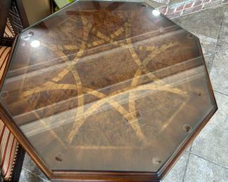 pedestal table