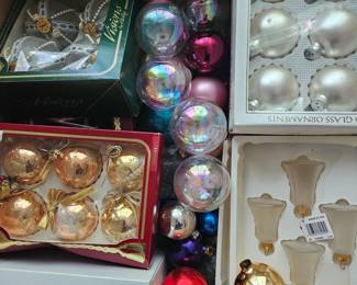 LOTS of holiday decor