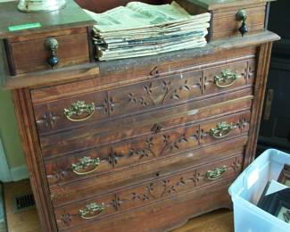 Antique Eastlake Style Dresser w/mirror