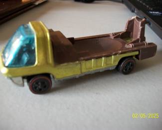 1969 Hot Wheels Heavyweights / Redline