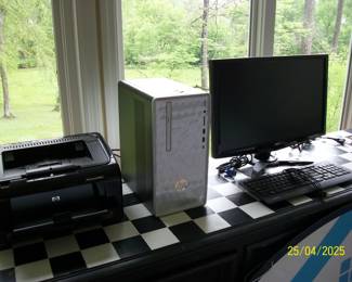 HP / Acer