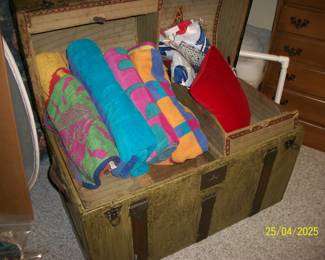 Chest / Beach Towels