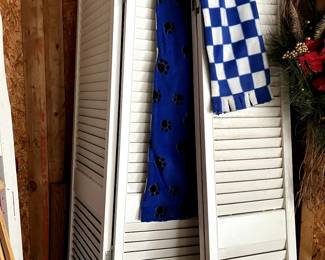 Need a folding screen...we got you covered!