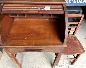 Adorable child's roll top desk and matching chair! This is so cute and will make your child or Grandchild SO happy! Needs just a bit of TLC...but don't we all!