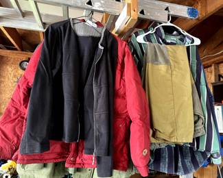 Hunting clothes, men's all in very good condition! Also, we have tons of gloves, hats, gators, baseball caps, etc.