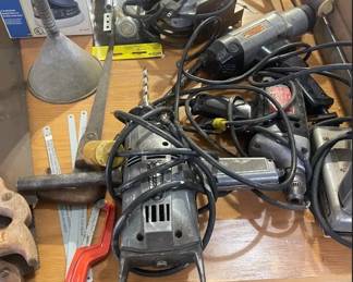 Assorted power tools