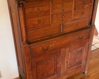 Early 20th Century American Cabinet Company Oak Dental Cabinet