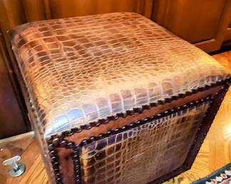 Leather Storage Box/Seat