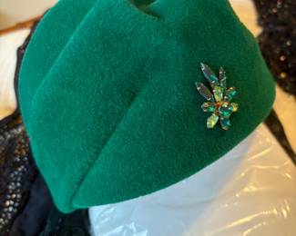 Women's Green Felt Beret