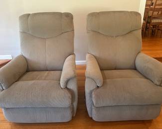 Pair Of Upholstered La-Z-Boy Recliners