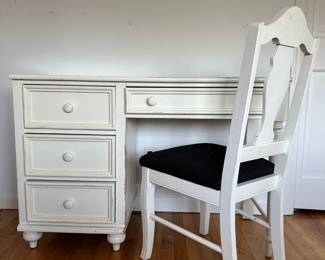 Stanley Furniture White Painted Desk With Chair
