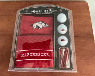 New Razorback golf gift set.