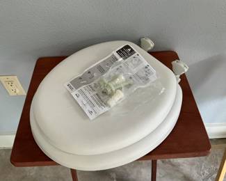 New round toilet seat.