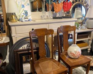 vintage chairs, mirrors, side tables, home decor, balinese musicians