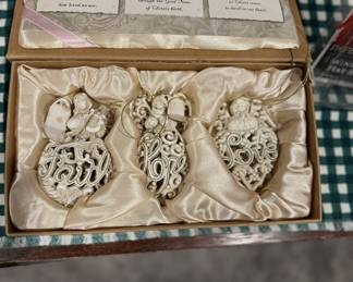 Faith, Hope and Love Ornament Set