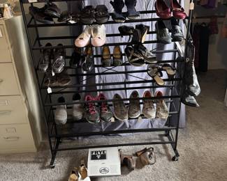 Womens Shoes