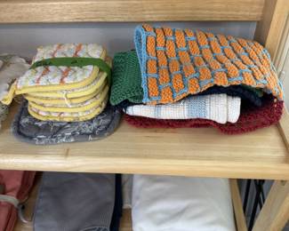 Assorted Linens and other kitchen Towels