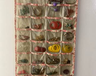 Assorted Jewelry