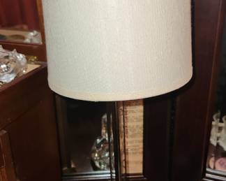 Qty 2 lamps