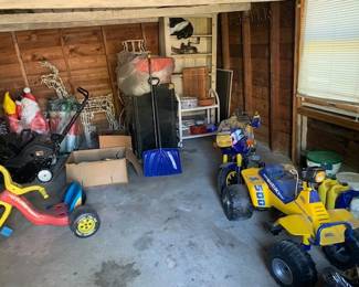 ( garage ) Childrens Moterizes cars