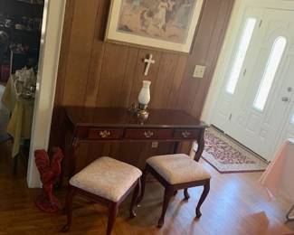 Hall Table w/ 2 Stools