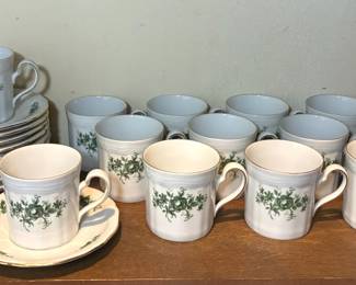 Sellmann Weider Bavarian Tea Cups And Saucers