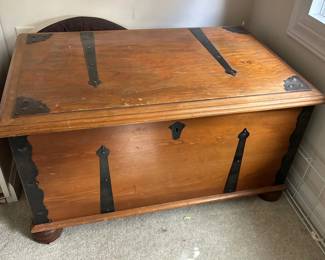 Wood Trunk For Refinishing