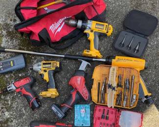 Mulwaukee Dewalt Power Tools