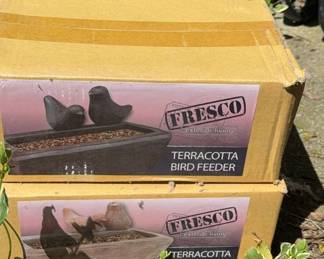 Fresco Terracotta Bird Feeder