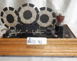 UNIDYNE 1A ONE VALVE TUBE RADIO