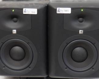 LOT OF 2 JBL LSR6328P BI-AMP MONITOR