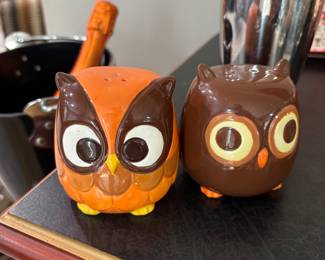 Owl salt and pepper shakers