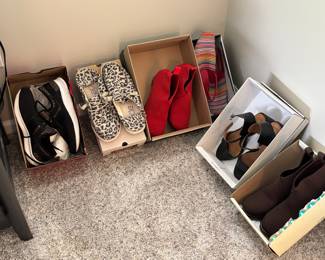 More womens shoes!