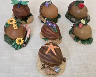 In A Nutshell Miniature Figurines 2 