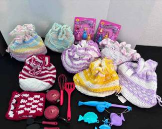 Adorable Hand Crocheted Purses With Toys