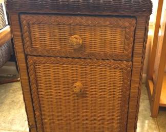 2Drawer Wicker Dresser