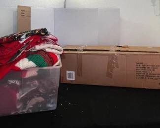 7 Christmas Tree  Linens