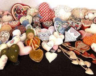 Vintage Hearts Pin Cushions